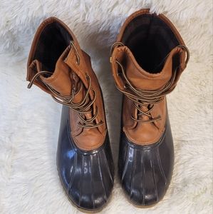 The original duck boots womens size 8M